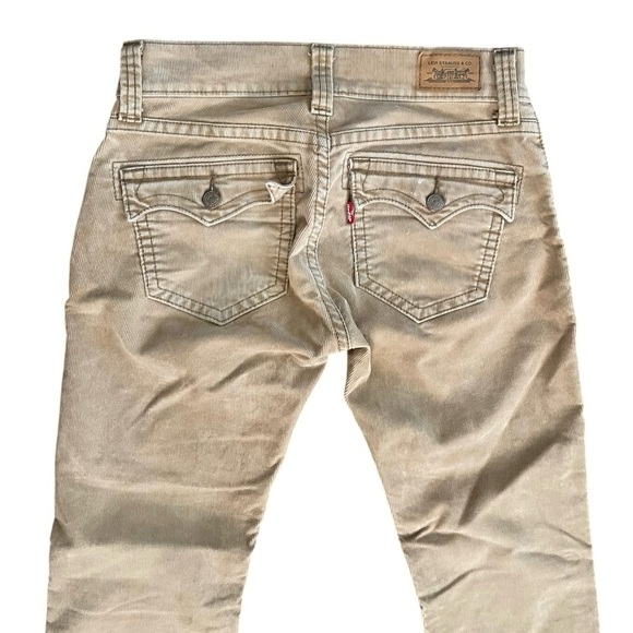 LEVI'S 504 Slouch Flared Low Rise Stretch corduroy pants Women's 7 Medium tan - Picture 5 of 6